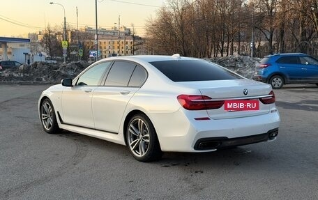 BMW 7 серия, 2018 год, 3 350 000 рублей, 6 фотография