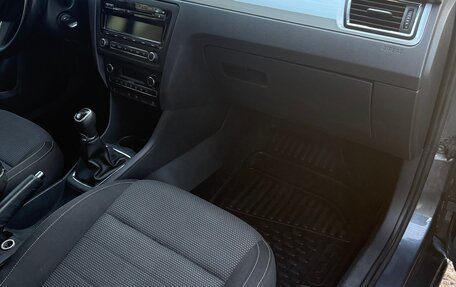 Skoda Rapid I, 2014 год, 695 000 рублей, 18 фотография