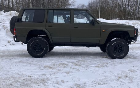 Nissan Patrol, 1990 год, 620 000 рублей, 8 фотография
