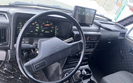 Nissan Patrol, 1990 год, 620 000 рублей, 12 фотография