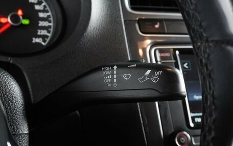 Volkswagen Polo VI (EU Market), 2019 год, 1 445 000 рублей, 15 фотография