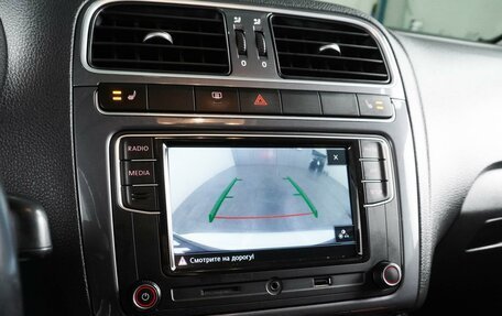 Volkswagen Polo VI (EU Market), 2019 год, 1 445 000 рублей, 18 фотография