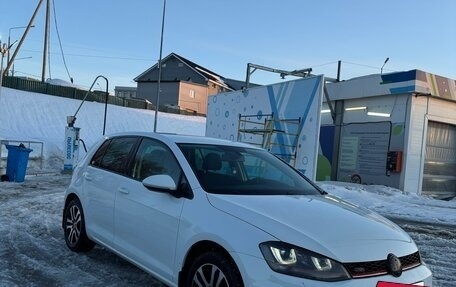 Volkswagen Golf VII, 2013 год, 1 050 000 рублей, 2 фотография