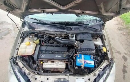 Ford Focus IV, 2003 год, 250 000 рублей, 2 фотография