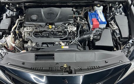 Toyota Camry, 2021 год, 3 350 000 рублей, 2 фотография