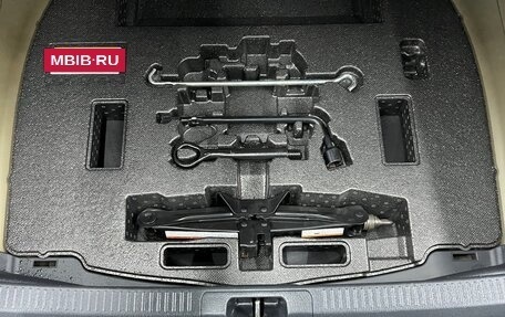 Toyota Camry, 2021 год, 3 350 000 рублей, 15 фотография