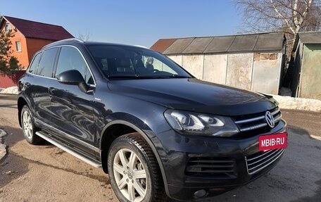 Volkswagen Touareg III, 2013 год, 2 555 000 рублей, 8 фотография