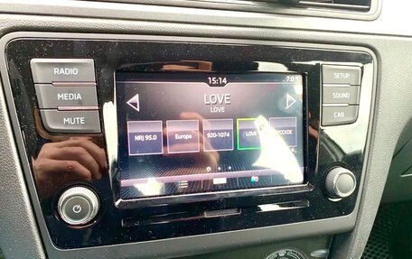 Skoda Rapid I, 2018 год, 699 000 рублей, 10 фотография