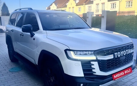 Toyota Land Cruiser, 2021 год, 10 000 000 рублей, 5 фотография