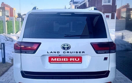 Toyota Land Cruiser, 2021 год, 10 000 000 рублей, 3 фотография