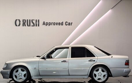 Mercedes-Benz W124, 1992 год, 14 100 000 рублей, 7 фотография