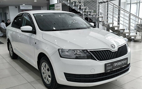 Skoda Rapid I, 2017 год, 1 050 000 рублей, 3 фотография