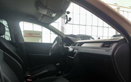 Skoda Rapid I, 2017 год, 1 050 000 рублей, 13 фотография