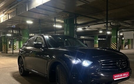 Infiniti FX II, 2012 год, 2 200 000 рублей, 1 фотография