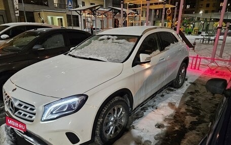 Mercedes-Benz GLA, 2018 год, 2 590 000 рублей, 2 фотография