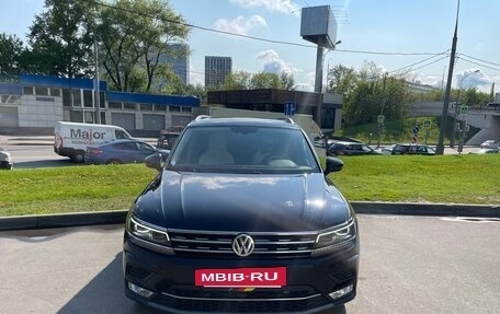 Volkswagen Tiguan II, 2017 год, 2 950 000 рублей, 10 фотография