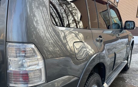 Mitsubishi Pajero IV, 2012 год, 2 620 000 рублей, 3 фотография