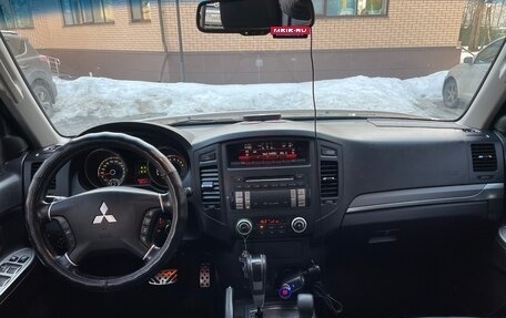 Mitsubishi Pajero IV, 2012 год, 2 620 000 рублей, 6 фотография
