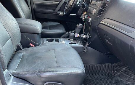 Mitsubishi Pajero IV, 2012 год, 2 620 000 рублей, 14 фотография