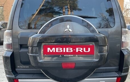 Mitsubishi Pajero IV, 2012 год, 2 620 000 рублей, 17 фотография