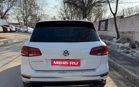 Volkswagen Touareg III, 2016 год, 2 950 000 рублей, 4 фотография