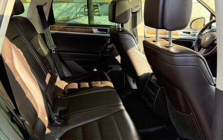 Volkswagen Touareg III, 2016 год, 2 950 000 рублей, 12 фотография