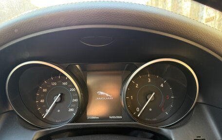 Jaguar XF II, 2016 год, 1 950 000 рублей, 11 фотография