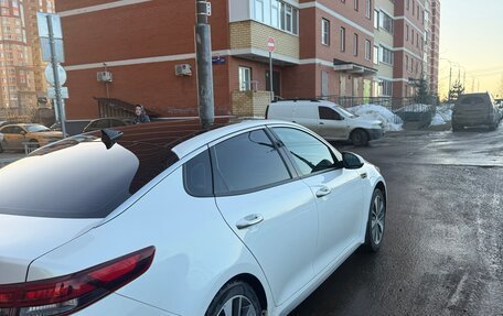 KIA Optima IV, 2017 год, 1 700 000 рублей, 10 фотография