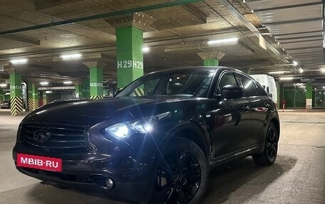 Infiniti FX II, 2012 год, 2 200 000 рублей, 2 фотография