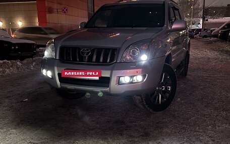 Toyota Land Cruiser Prado 120 рестайлинг, 2008 год, 2 350 000 рублей, 7 фотография