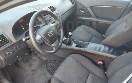 Toyota Avensis III рестайлинг, 2009 год, 850 000 рублей, 4 фотография