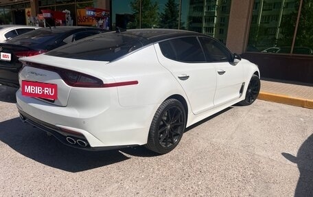 KIA Stinger I, 2018 год, 2 980 000 рублей, 3 фотография