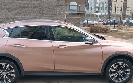 Infiniti QX30, 2017 год, 1 800 000 рублей, 3 фотография