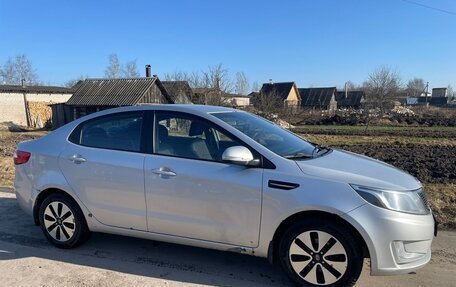 KIA Rio III рестайлинг, 2012 год, 600 000 рублей, 2 фотография