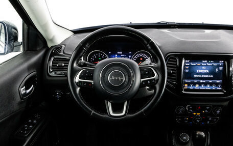 Jeep Compass II, 2018 год, 1 999 000 рублей, 12 фотография