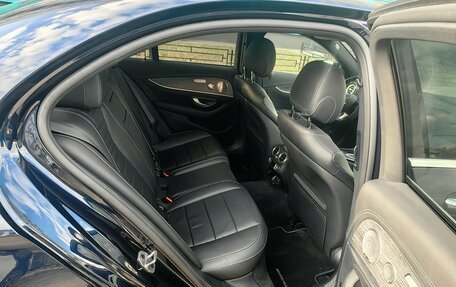 Mercedes-Benz E-Класс, 2022 год, 6 300 000 рублей, 12 фотография