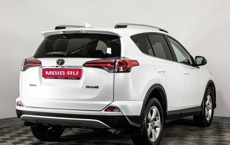 Toyota RAV4, 2016 год, 1 999 000 рублей, 5 фотография