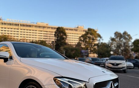 Mercedes-Benz E-Класс, 2018 год, 6 900 000 рублей, 4 фотография