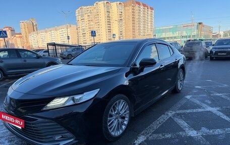 Toyota Camry, 2018 год, 2 850 000 рублей, 2 фотография