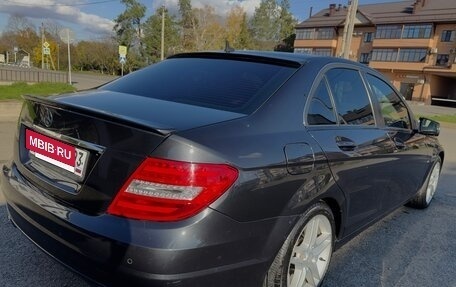 Mercedes-Benz C-Класс, 2011 год, 1 600 000 рублей, 7 фотография