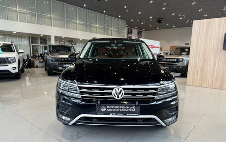 Volkswagen Tiguan II, 2018 год, 2 690 000 рублей, 8 фотография