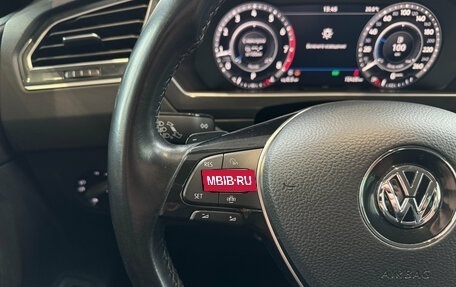 Volkswagen Tiguan II, 2018 год, 2 690 000 рублей, 12 фотография