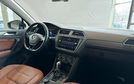 Volkswagen Tiguan II, 2018 год, 2 690 000 рублей, 30 фотография