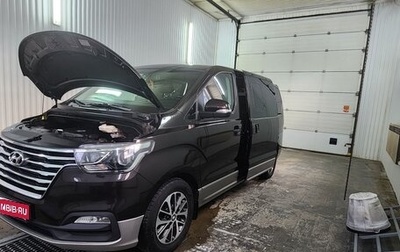 Hyundai Grand Starex Grand Starex I рестайлинг 2, 2019 год, 3 250 000 рублей, 1 фотография