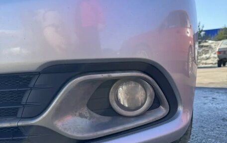 Renault Logan II, 2018 год, 940 000 рублей, 15 фотография