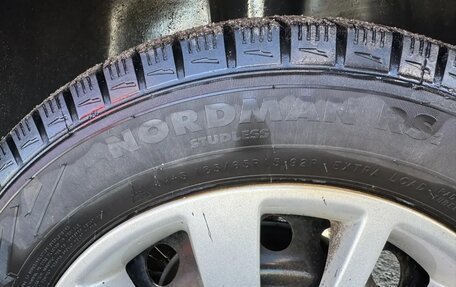 Renault Logan II, 2018 год, 940 000 рублей, 14 фотография