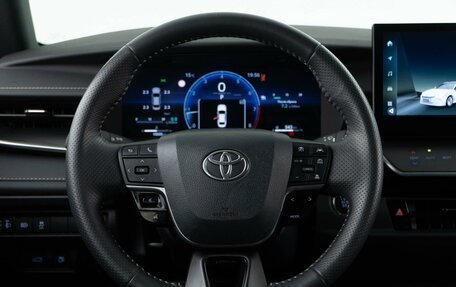 Toyota Camry, 2024 год, 3 798 999 рублей, 16 фотография