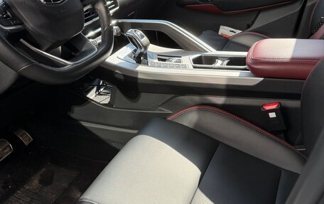 Geely Coolray I, 2022 год, 1 850 000 рублей, 4 фотография