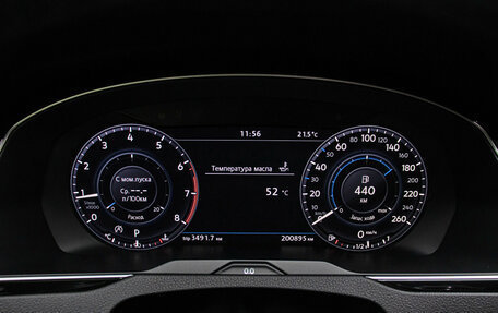 Volkswagen Passat B8 рестайлинг, 2017 год, 1 798 000 рублей, 13 фотография