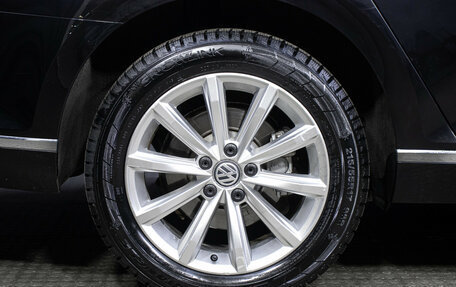 Volkswagen Passat B8 рестайлинг, 2017 год, 1 798 000 рублей, 26 фотография